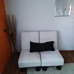 Mit Kleinem Garten Διαμέρισμα