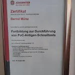 Mit Kleinem Garten * 索嫩布尔