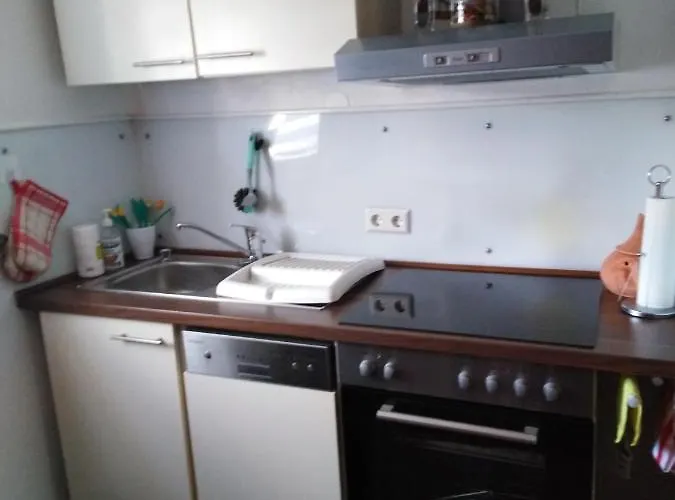 Mit Kleinem Garten Apartamento *