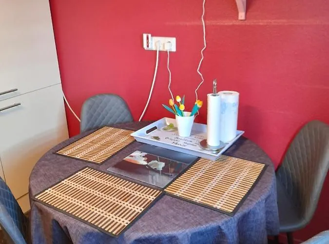 Mit Kleinem Garten *