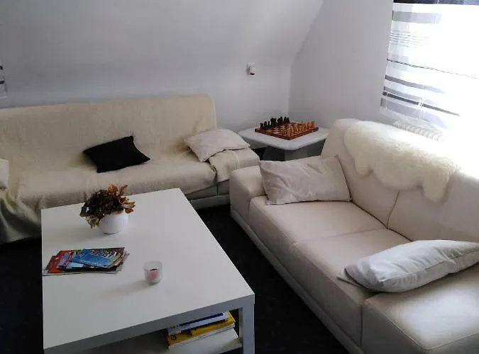 Mit Kleinem Garten Sonnenbühl